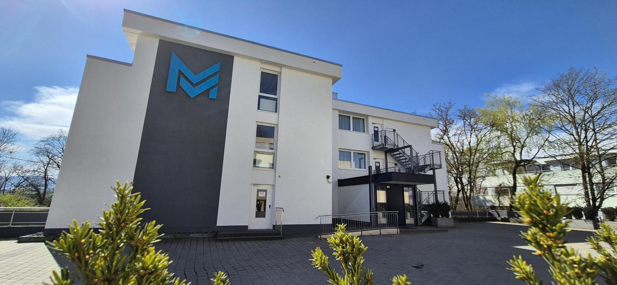 Melvi Hotel Goeppingen Göppingen Exterior foto